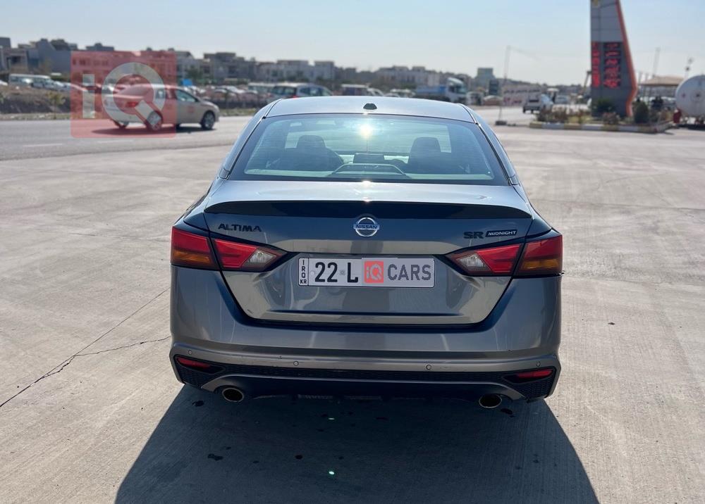 نیسان ئەلتیما